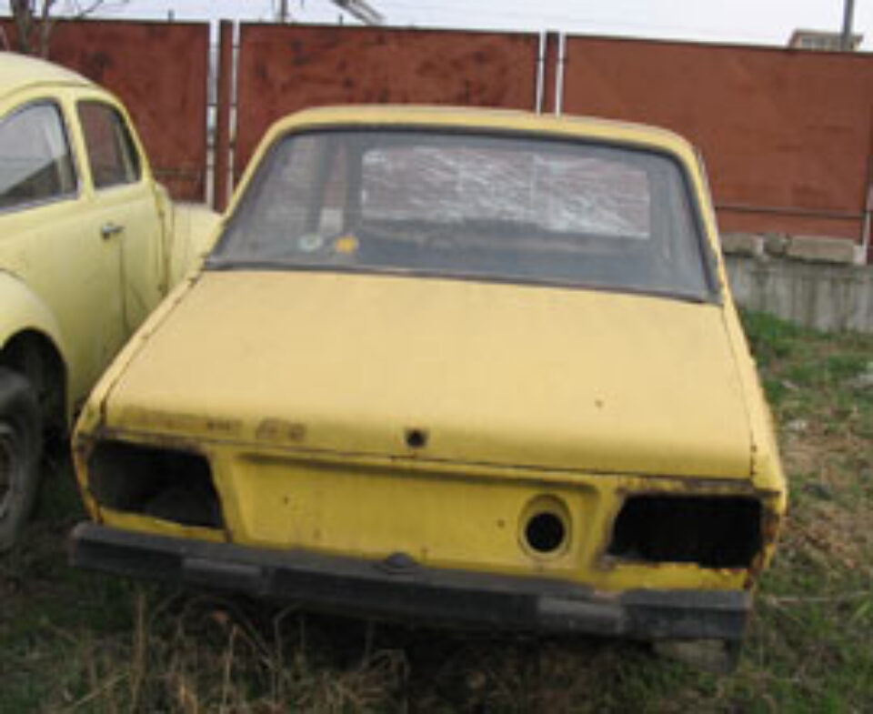 Sucevenii se înghesuie să-și cumpere mașini prin Programul Rabla