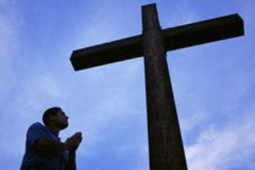 „Cinstind crucea, aducem cinstire altarului de jertfă al Mântuitorului nostru”