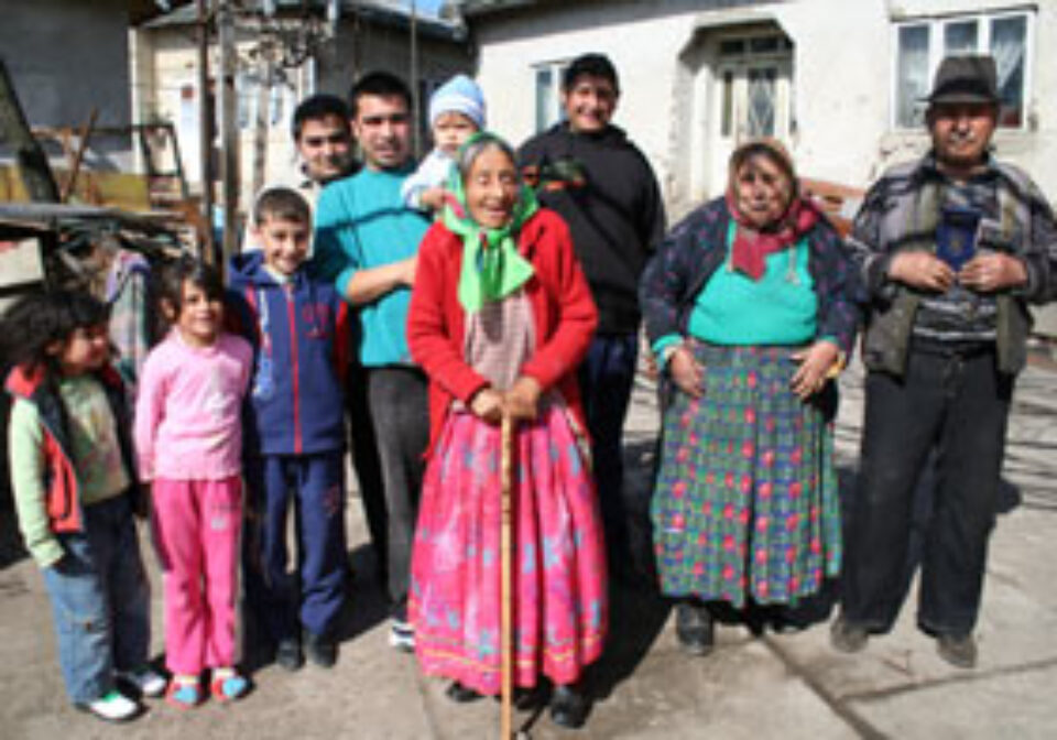 Cei doi miri împreună cu nepoţii