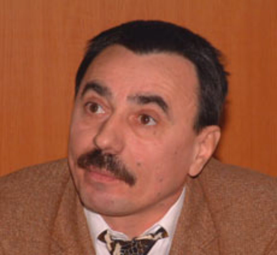 Mihai Sandu Capră îl acuză pe deputatul Romică Andreica că își arogă merite pe care nu le are Mihai Sandu Capră îl acuză pe deputatul Romică Andreica că își arogă merite pe care nu le are