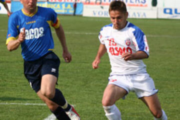 Doi jucători de bază stau la meciul de sâmbătă