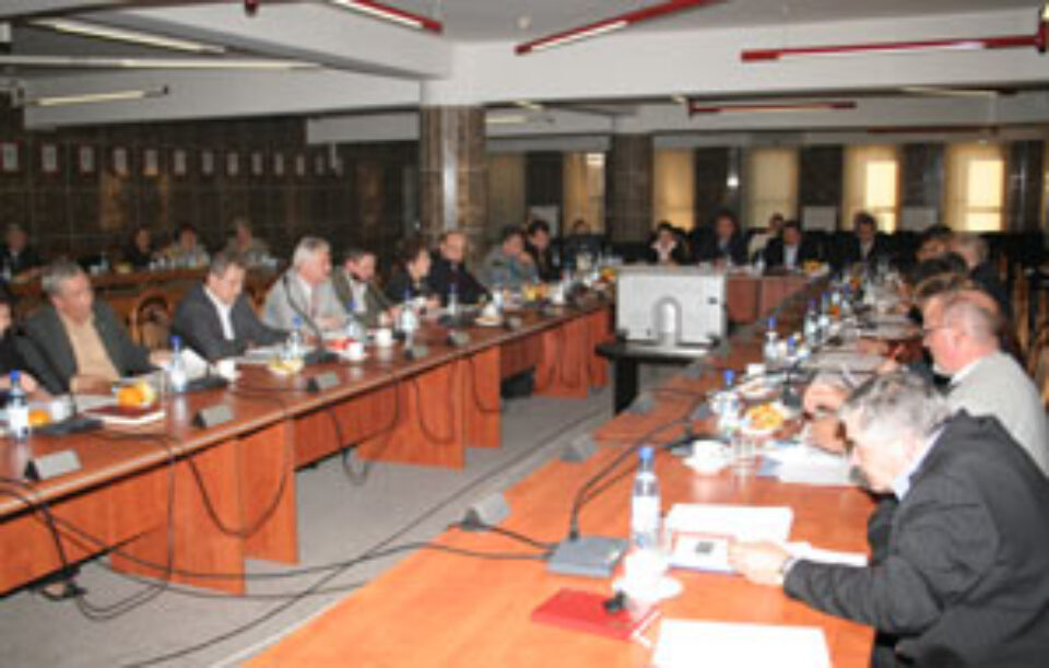 Sucevenii plătesc mai mult la apă potabilă și canalizare