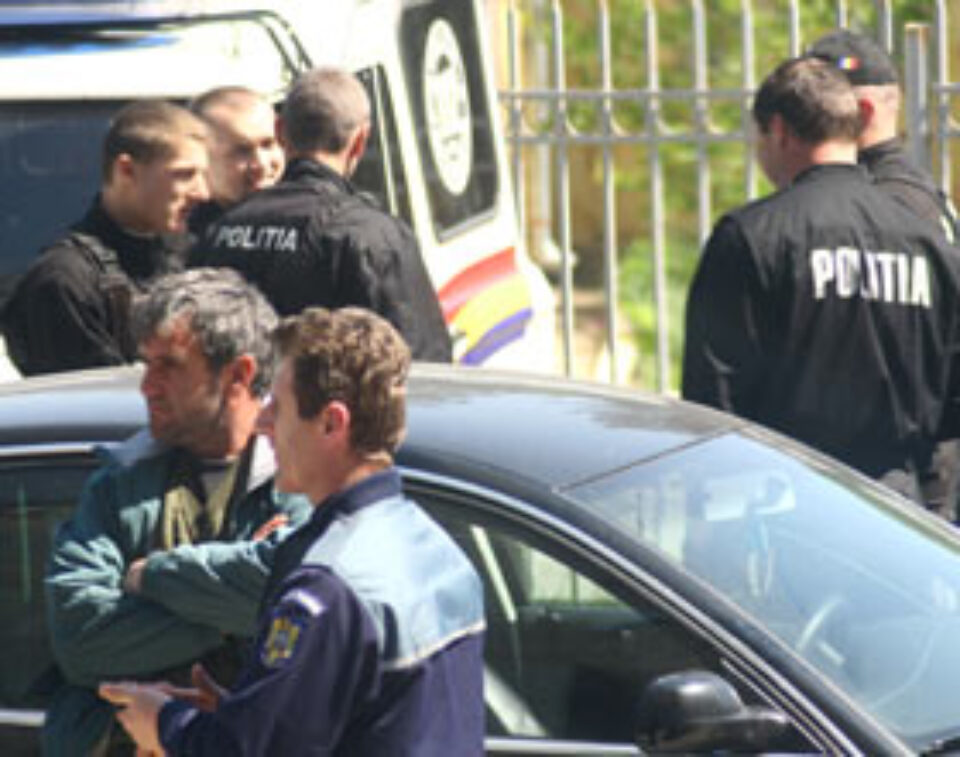 La actiunea fulger de ieri au fost folosite forte impresionante din cadrul Politiilor Suceava si Botosani