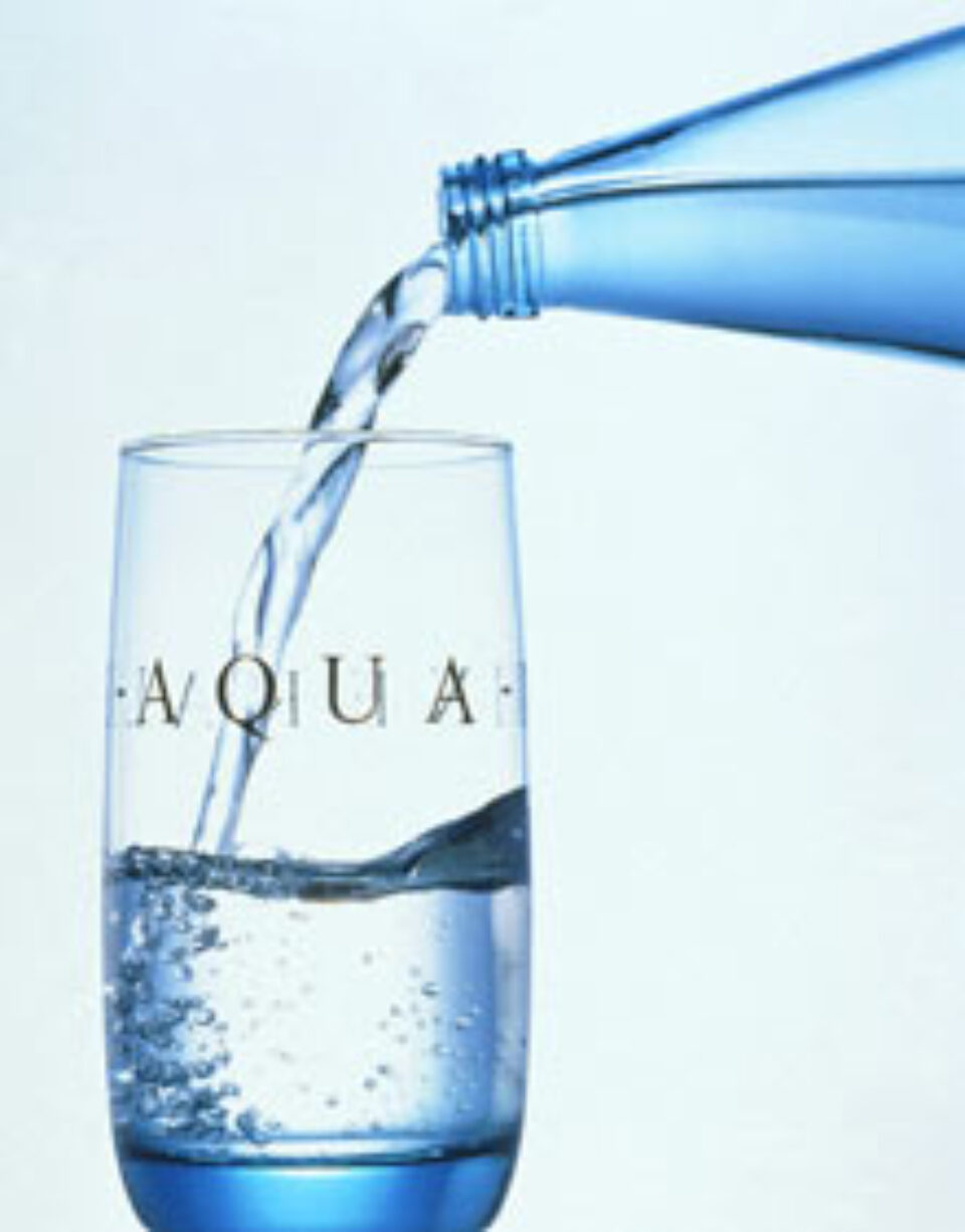 Echilibrarea organismului cu... apă