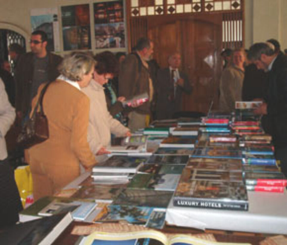 „Bienala de Arhitectură București 2006” la Muzeul de Istorie din Suceava