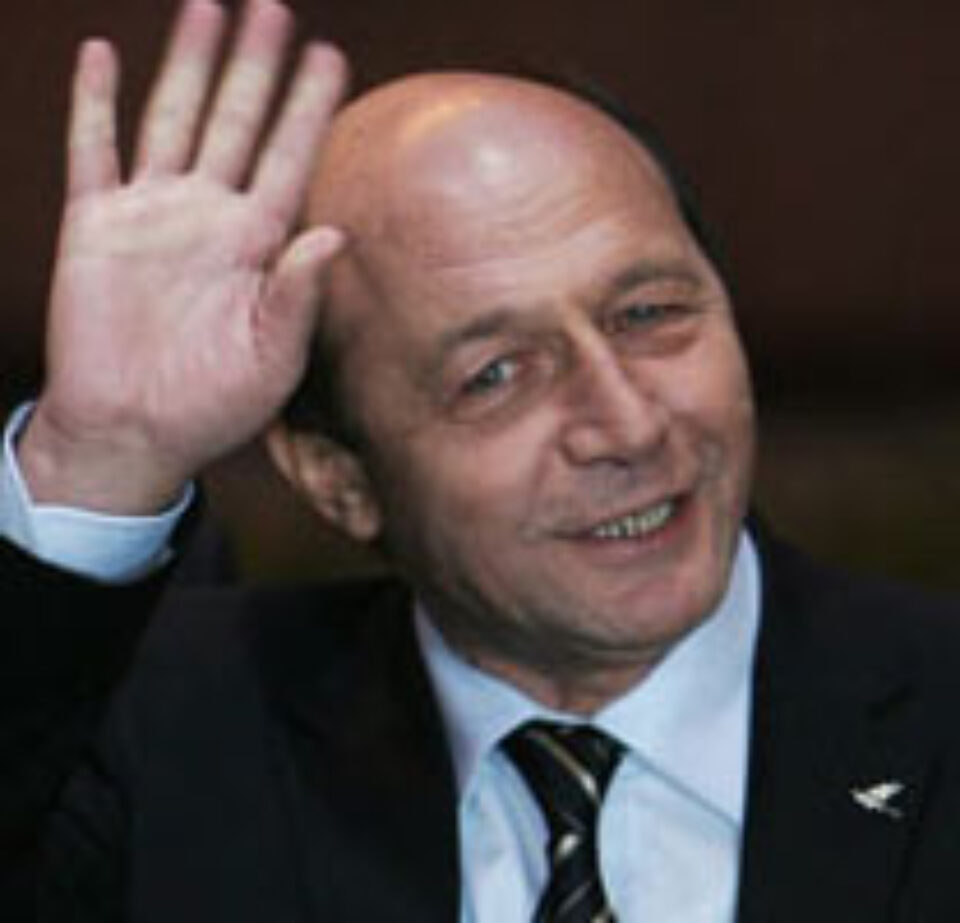 Președintele, demis cu majoritatea voturilor participanților la referendum