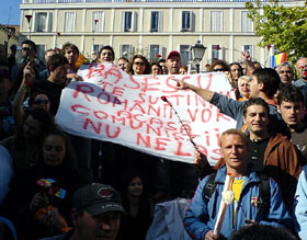 Să hotărâm dacă vrem o Românie a lui Patriciu, Iliescu, Geoană sau a românilor