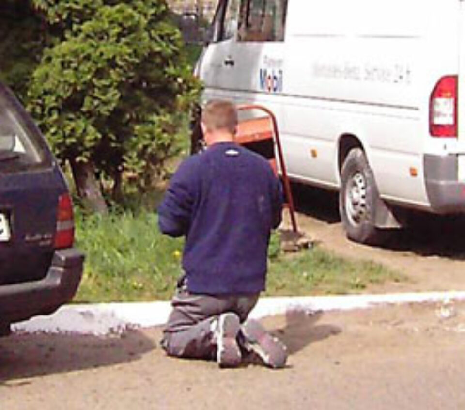 Rugăciune în parcarea de la UPU