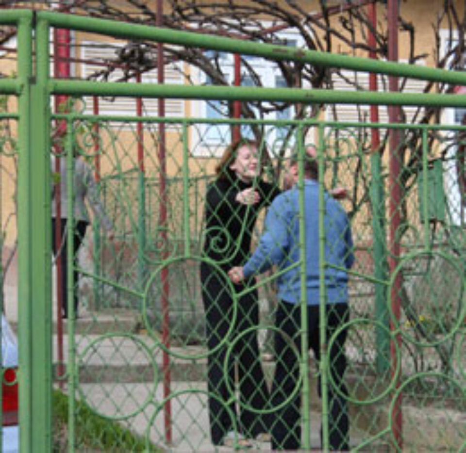 Traian Băsescu, invitat la nunta nepoatei din Suceava