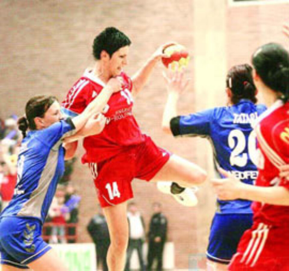 Oltchim se luptă pentru a câștiga Cupa Cupelor