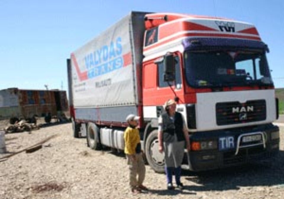 Patron sucevean, lăsat fără tir și marfă de 200.000 de euro Patron sucevean, lăsat fără tir și marfă de 200.000 de euro