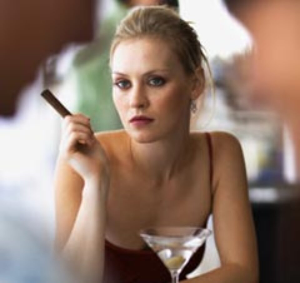 Fumătoarele înrăite au șanse mici de a rămâne însărcinate Fumătoarele înrăite au șanse mici de a rămâne însărcinate