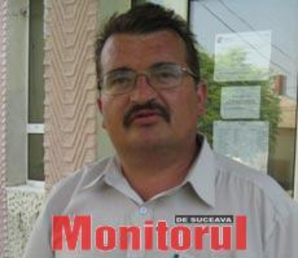 Directorul Grupului Şcolar Dumbrăveni, Ovidiu Spiridon