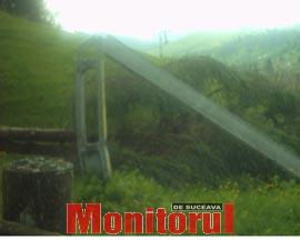 Minitornadă la Paltinu