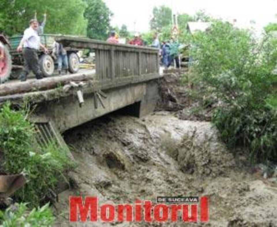 Inundațiile au lovit zona Gura Humorului