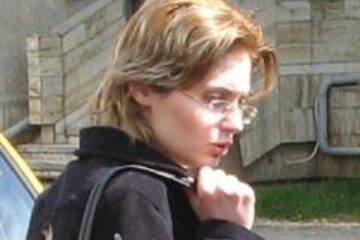 Studenta asasină a ajuns în spatele gratiilor