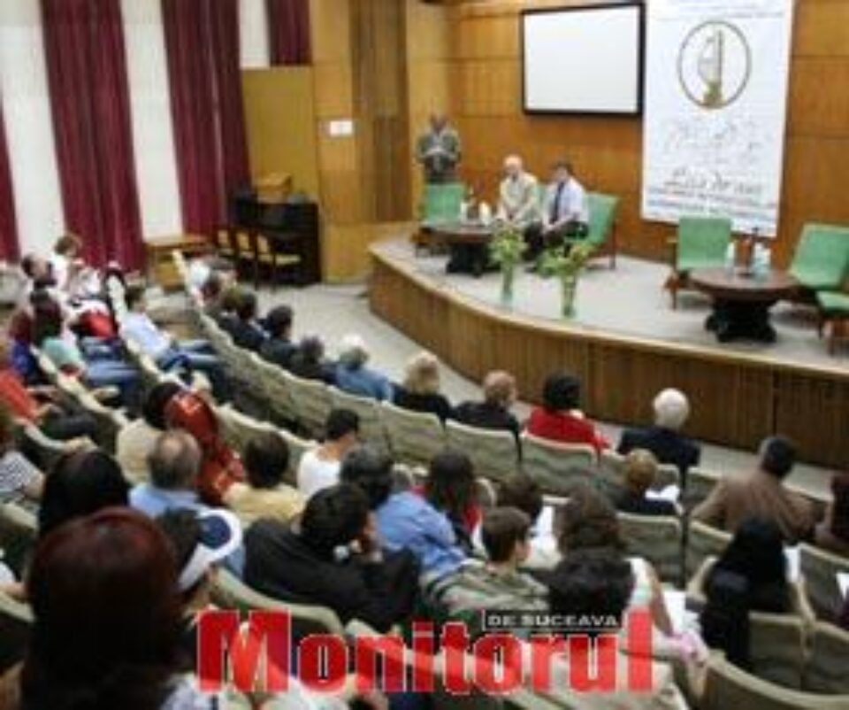 Zeci de interpreți au evoluat pe scena primei ediții a Festivalului internațional „Lira de Aur”