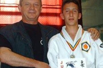 Andrei Tănăsescu şi antrenorul său Mihai Ciocoiu