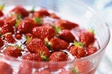 Cura cu căpșuni normalizează funcționarea sistemului nervos