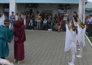 Tabără la mare pentru 12 copii cu nevoie speciale de la Blijdorp