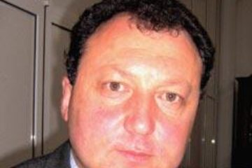 Pardău, îngrijorat că puterea ar putea pune bețe în roate proiectelor sale