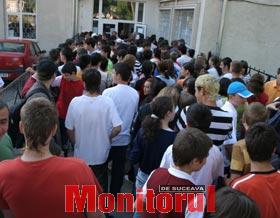 Prezență de aproape 98% la prima probă a testelor naționale