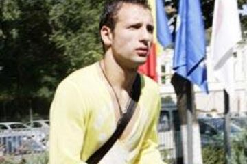 Raț refuză să revină în România