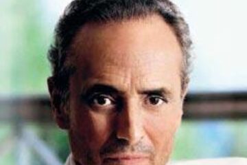 Jose Carreras vrea la concertul din România dropsuri pentru gât și un fierbător electric