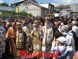 Peste 20.000 de pelerini, la moaștele Sf. Ioan cel Nou de la Suceava