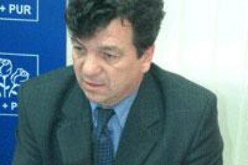 Aleșii social democrați îl cheamă la ordin pe Dăscăliuc