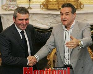 Hagi a semnat pentru trei ani