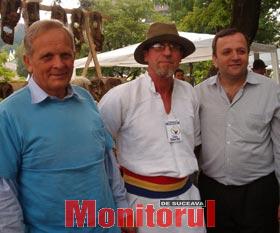 Stolo, Flutur și cu Toader