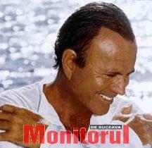 Bilete pentru concertul lui Julio Iglesias din Sibiu între 50 și 300 RON