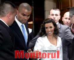 Eva – în franceză, Tony – în engleză Eva – în franceză, Tony – în engleză