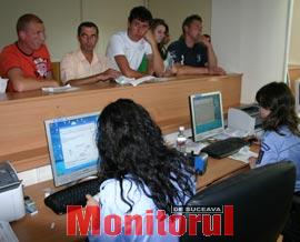 Primii suceveni care şi-au scos pe loc, ieri, certificatele de cazier judiciar