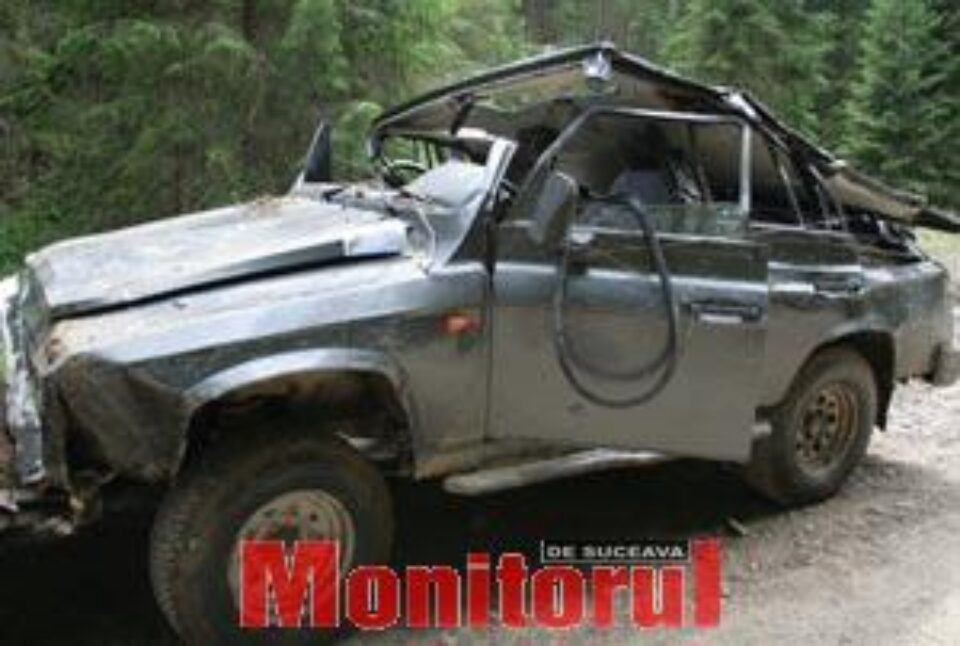 Maşina care a devenit coşciug pentru cele trei victime