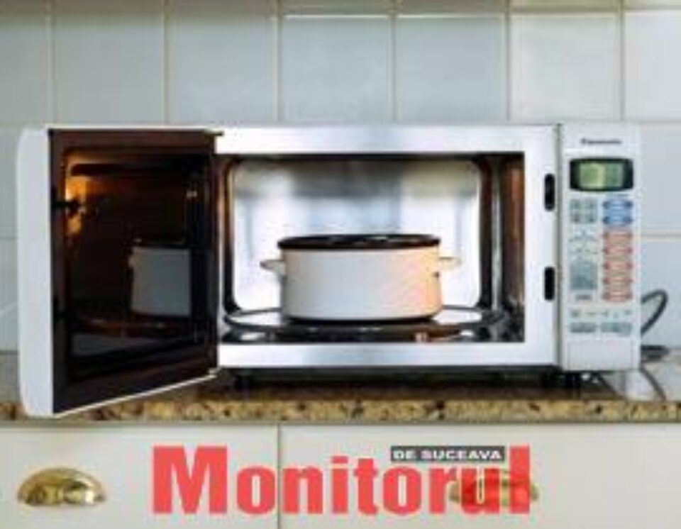 Cuptorul cu microunde îi îmbătrânește pe oameni