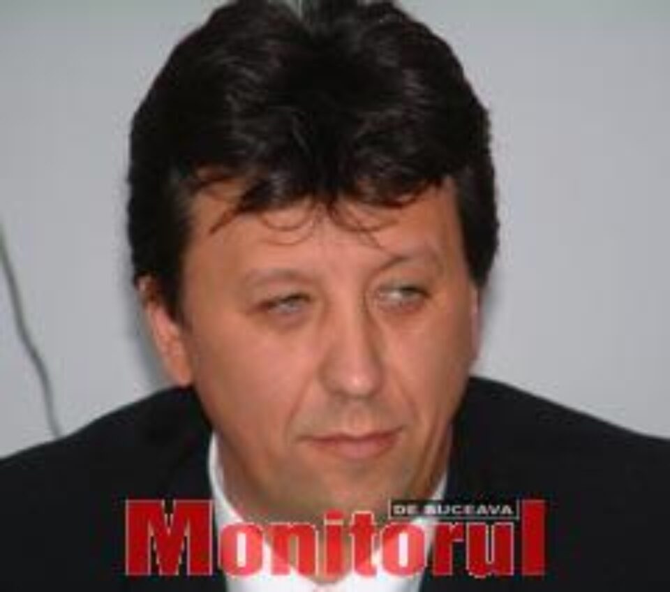 Directorul de la Finanțe, Petrică Ropotă, are susținerea PNL-ului Directorul de la Finanțe, Petrică Ropotă, are susținerea PNL-ului