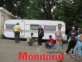 Permisele de conducere se eliberează la Suceava într-o rulotă
