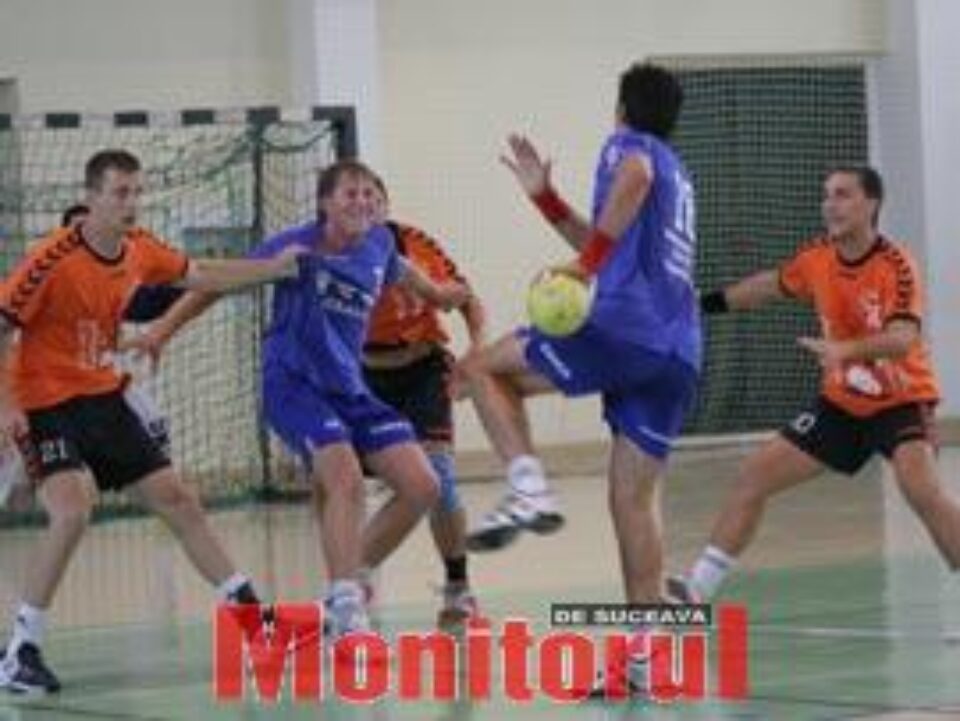 Universitatea a debutat cu victorie în turneul de la Suceava