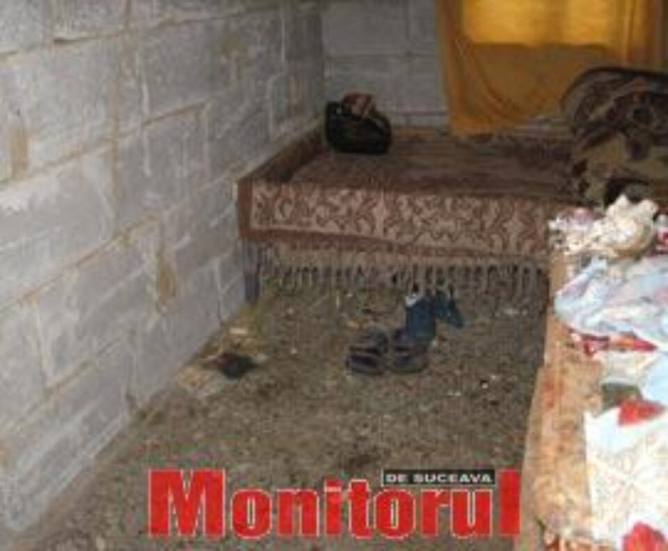 Camera cu pământ şi pietriş în loc de podele Camera cu pământ şi pietriş în loc de podele