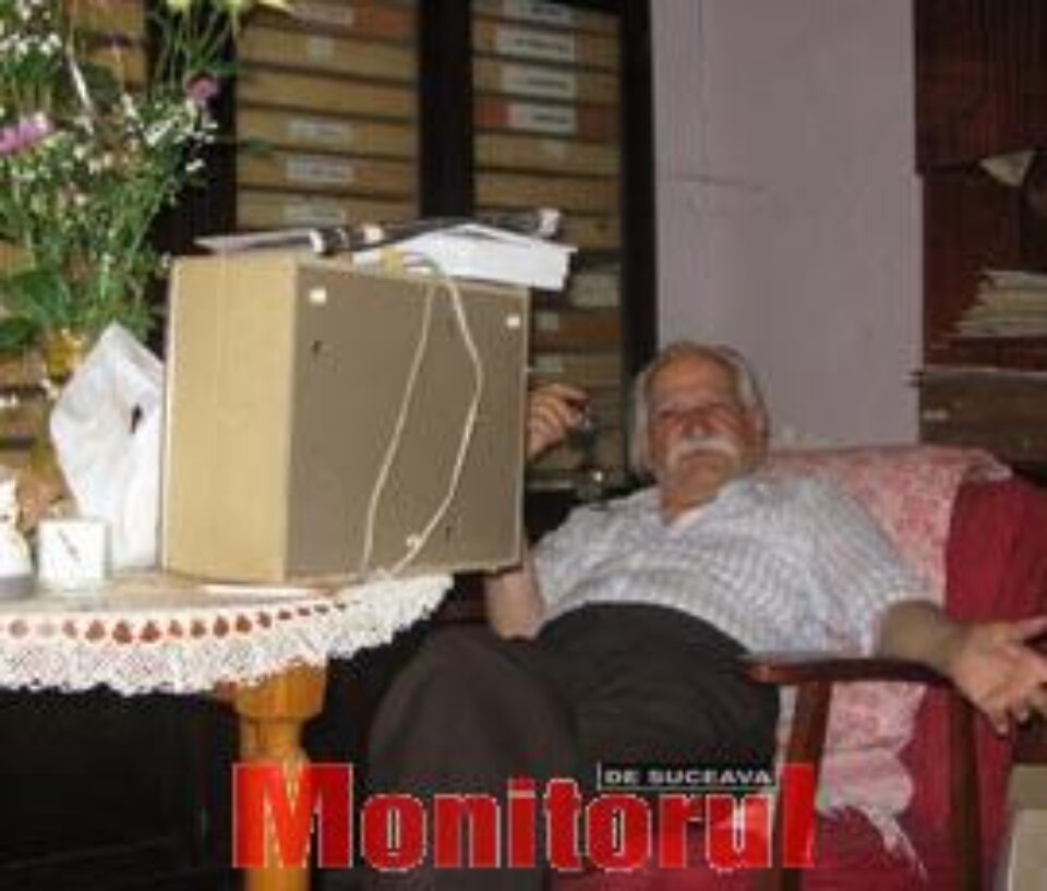 Profesorul Ioan Nemeş povestind despre pasiunea sa de o viaţă