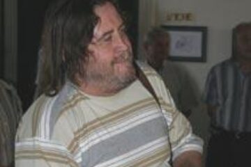 Doru Ghiocel Olaș și „trăsnăile” sale grafice