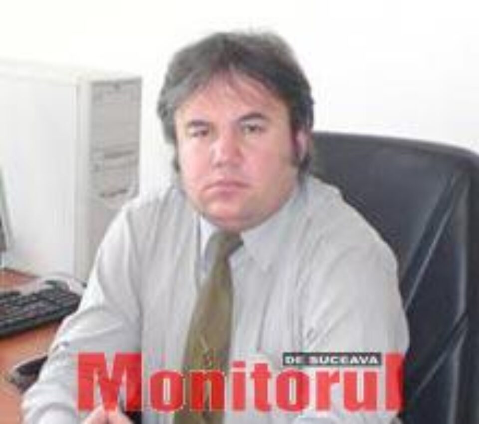 Trei cadre didactice scoase din examen pentru că au încercat să copie Trei cadre didactice scoase din examen pentru că au încercat să copie