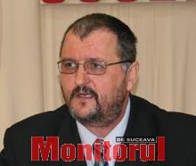 Primarul și viceprimarul din Solca încearcă să scape de incompatibilitate