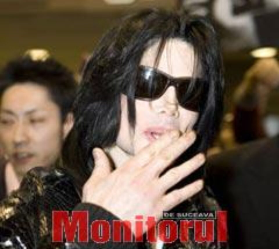 Michael Jackson se teme să iasă din casă