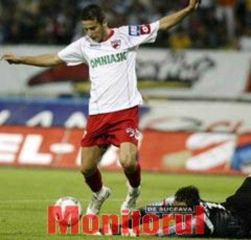 Zicu stă pe bară 6 luni