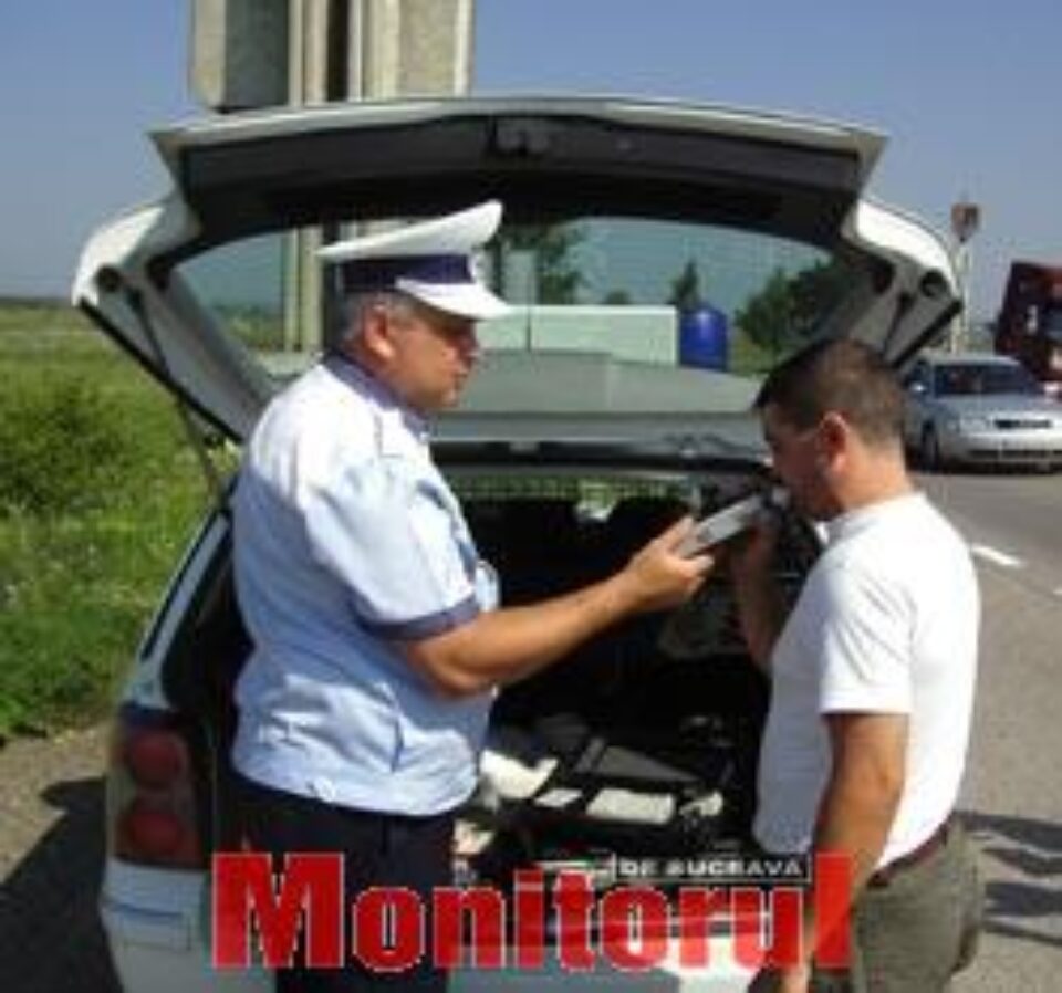 Vitezomanii, puşi să sufle în fiolă