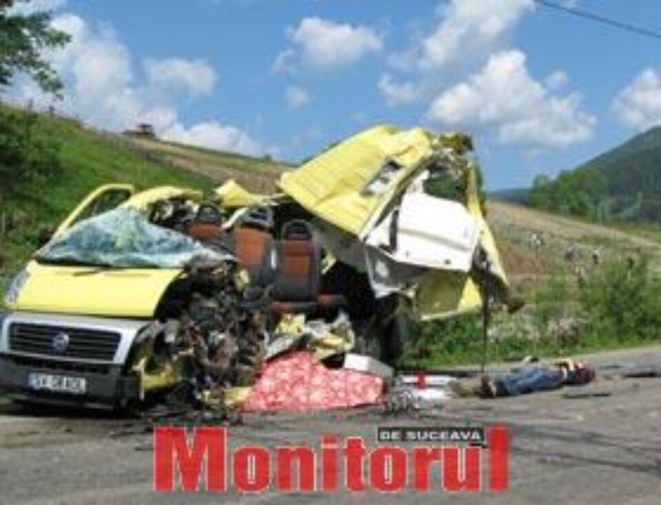 Șoferul care a intrat cu tirul în microbuzul de elevi va fi trimis în judecată Șoferul care a intrat cu tirul în microbuzul de elevi va fi trimis în judecată