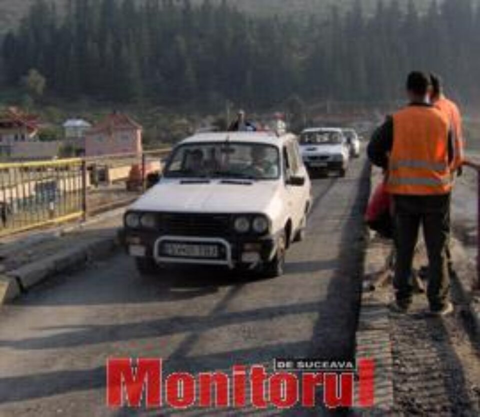 Podul din Vama a fost redeschis oficial Podul din Vama a fost redeschis oficial